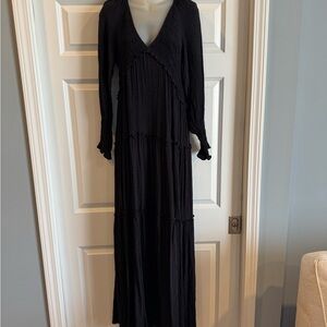 Mustard Seed Black Long Sleeve Dress